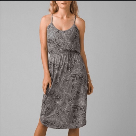 Prana Dresses & Skirts - 💫prAna Ayla Racerback Tank Dress, built-in bra with removable pads, Grey